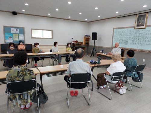 차담회